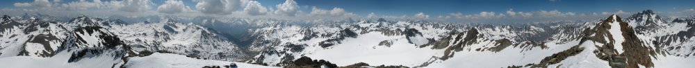 360� Panorama von der Augstenspitze